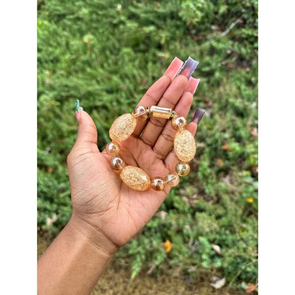 Beautiful random assortment of Handmade African bracelets- Glass, clay, charcoal - Picture 6 of 6